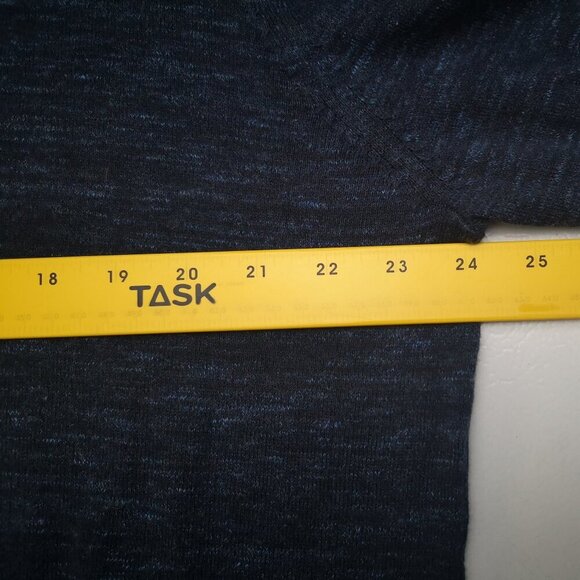 Old Navy Men's Size XL Lightweight Navy with Teal Specs Crew Neck Sweater - Picture 7 of 8